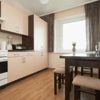 Nice private room in a three room apartment Free parking Feel like at home, hotel in Vilnius