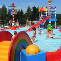 Viesnīca Verblijfpark Ardinam pilsētā Olloy-sur-Viroin