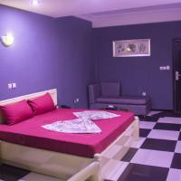 Mosaly Hotel PK10: Porto-Novo şehrinde bir otel