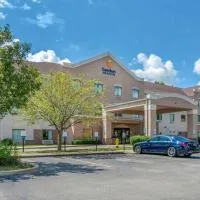 Comfort Inn & Suites St Louis-O'Fallon、オファロンのホテル