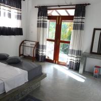 Sudu Guest, hotel perto de Koggala Airport - KCT, Habaraduwa
