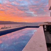 Private pool Luxury penthouses sea view Eilat, hotell i Eilat
