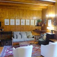 Apartment Les Charmoz-2, hôtel à Chamonix-Mont-Blanc