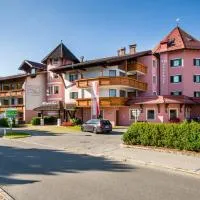 Hotel Moserhof, хотел в Ройте