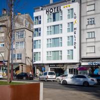 Hotel Lux Melide – hotel w mieście Melide