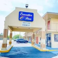 Executive Inn, מלון בקינגסוויל