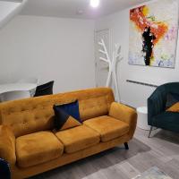 Stylish Modern 2 Bedroom Apartment With Parking