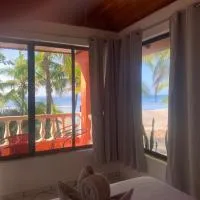 Beach Front Bahia, hotel a Sámara