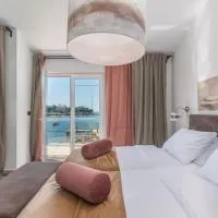Rooms Porto 2. floor, hotel u Savudriji