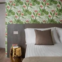 Hotel Lux SH, хотел в Габиче Маре