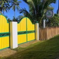 Regina Beach Bungalow, hotel di Trincomalee