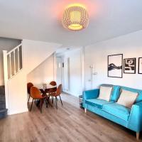 Quay House by Switchback Stays with free parking