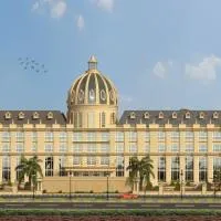 Seven Eleven Hotels and Club,巴哈楊德的飯店