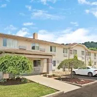 Viesnīca Super 8 by Wyndham Canonsburg/Pittsburgh Area pilsētā Canonsburg