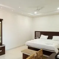 Hotel Ajanta green restaurant and resort, hotel v destinácii Phardāpur