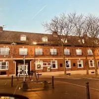 Sneyd Arms Hotel Tunstall, hotel a Chatterley