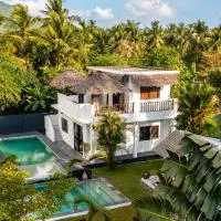 Aqua Suites, hotel en Wok Tum