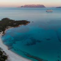 Sherden suites - Your House in Sardinia, hotel v destinaci Golfo Aranci