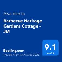 Barbecue Heritage Gardens Cottage - JM, hotel in Newcastle