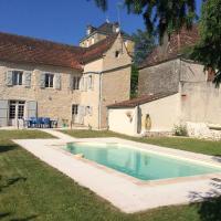 Villa de 3 chambres avec piscine privee jardin clos et wifi a Montfaucon, hotel in Montfaucon