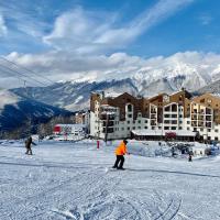 Ski Inn Rosa Khutor SPA Hotel, hotel in Estosadok