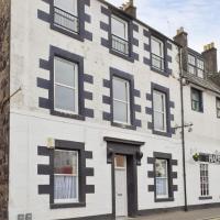 Courtyard Holiday Apartments, hotel in Fife