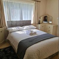 Spacious Unique 5-Bed House in Walsall