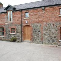 The Stables Apartments, hotel in Donaghcloney