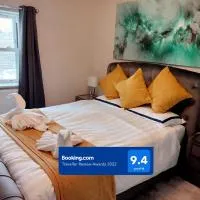 Glorious Duplex Holiday Apartment By The Sea, hotel din Bognor Regis