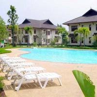 Teak Garden Resort, Chiang Rai โรงแรมใกล้สนามบินนานาชาติแม่ฟ้าหลวง เชียงราย - CEIในเชียงราย