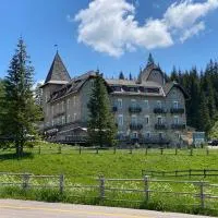 Hotel Castel Latemar, hotel u gradu Careca al Lago