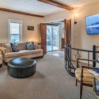 Spectacular Views with Deck, Fire Pit, and Game Room!, hotel in Keuka Park