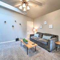 Apartment with Patio and Grill Access about half Mi to Bay!, hotel poblíž Letiště Anacortes - OTS, Anacortes