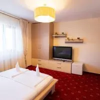 Pensiunea Oscar, hotel v mestu Focşani