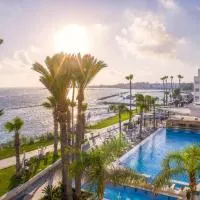 Alexander The Great Beach Hotel, hotelli Pafoksessa