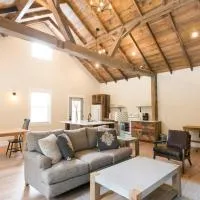 Millersburg में, होटल Farmhouse Suites by Amish Country Lodging