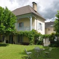 Gîte d'étape Le Couvent d'Ossau, ξενοδοχείο σε Louvie Juzon