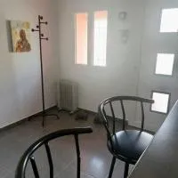 Appartement entièrement rénové، فندق في سيربير