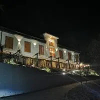 Illaberek Vendégház, hotel v mestu Sukoró