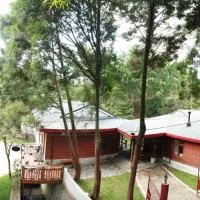 Dreamwood Lodge 夢木小屋, hotel di Dongshi