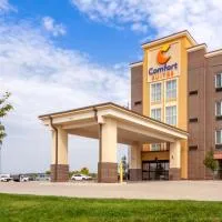 Comfort Suites, מלון בLa Vista