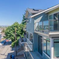 5 Min to Downtown Seattle! 3BR & 2BA Cozy Townhome townhouse
