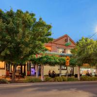 Broadway Hotel โรงแรมใกล้Parkes Airport - PKEในพาร์กส์