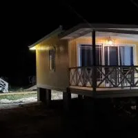 1 Bed Cottage Sleeps 2 - Pet Friendly - Ocean View, hotel v destinaci Dulcina