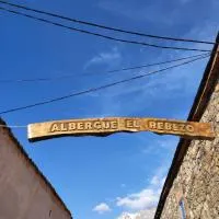 Albergue El Rebezo, hotell sihtkohas Torrebarrio