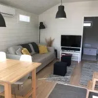 Hailuoto Marjaniemi - Rantasumppu Cottage 2 with Sauna & Air conditioning, hotel i Hailuoto