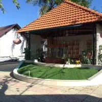 Nhà Nghỉ TRẦN ĐỨC, hotel din Phú Mỹ