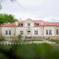 ZPP Hadle Szklarskie, hotel en Jawornik Polski