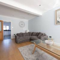 Trendy 2 Bed - A hidden Luxury in Hayes nr Heathrow, hotell i Hayes i Hayes