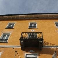 Casa Gialla, hotell i Russo